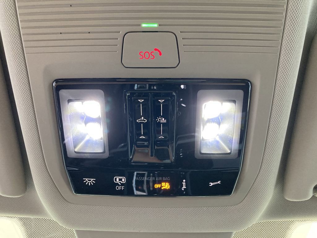 New 2026 Volkswagen Atlas Peak Edition image 28