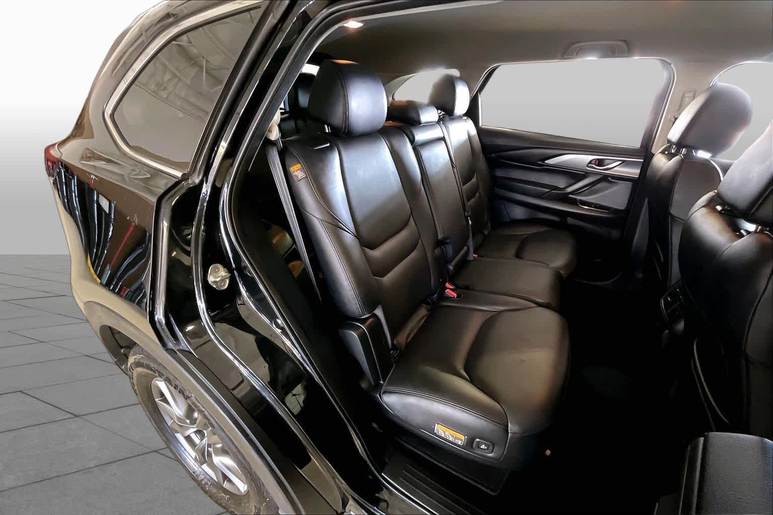 Used 2022 MAZDA CX-9 Touring AWD/4WD image 17