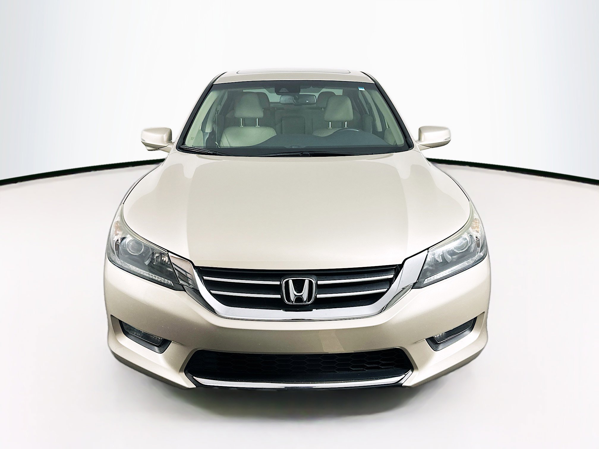 Used 2015 Honda Accord EX-L image 2