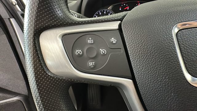 Used 2024 GMC Terrain SLE w/ Driver Convenience Package AWD/4WD image 15