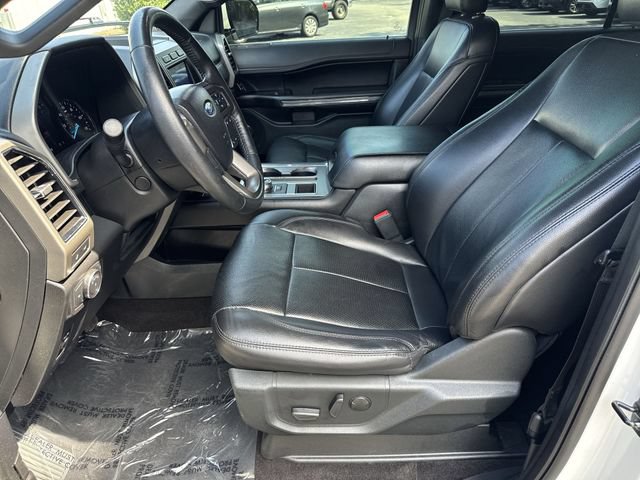 Used 2020 Ford Expedition XLT w/ Equipment Group 202A RWD image 15