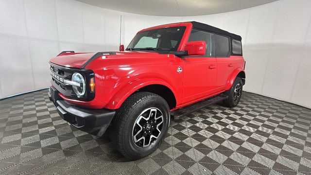 Used 2023 Ford Bronco Outer Banks AWD/4WD image 6
