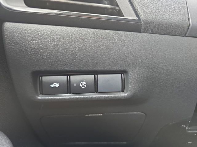 New 2026 Nissan Sentra SR FWD image 10