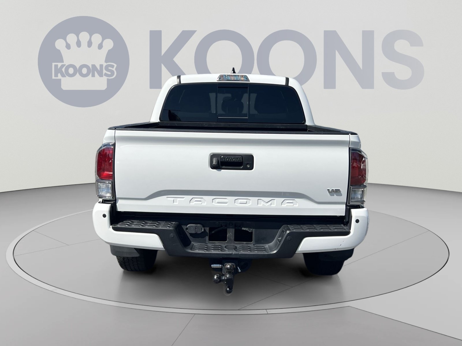 Used 2023 Toyota Tacoma TRD Off-Road w/ Technology Package AWD/4WD image 5