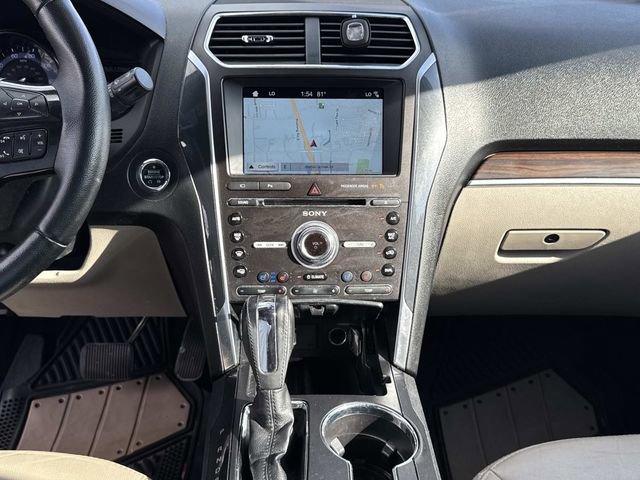 Used 2018 Ford Explorer Limited image 27