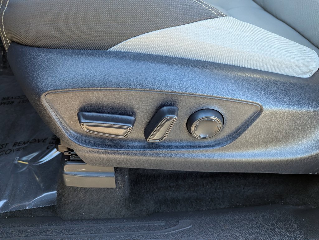 Used 2025 Toyota Tacoma TRD Sport image 15