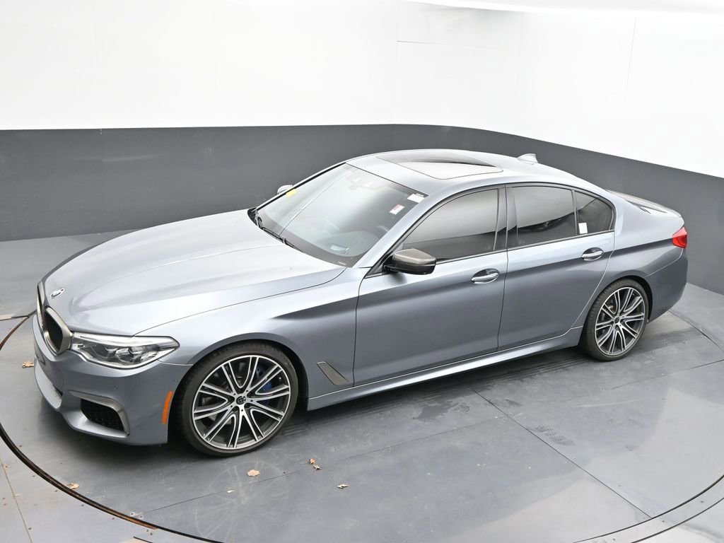 Used 2018 BMW M550i xDrive image 15