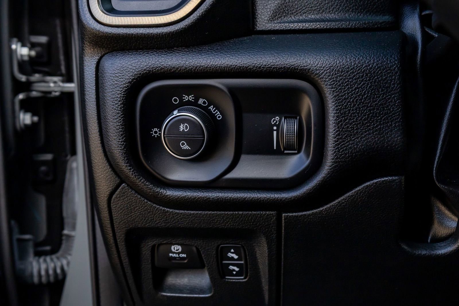Used 2023 RAM 1500 Rebel w/ Rebel Level 2 Equipment Group AWD/4WD image 22