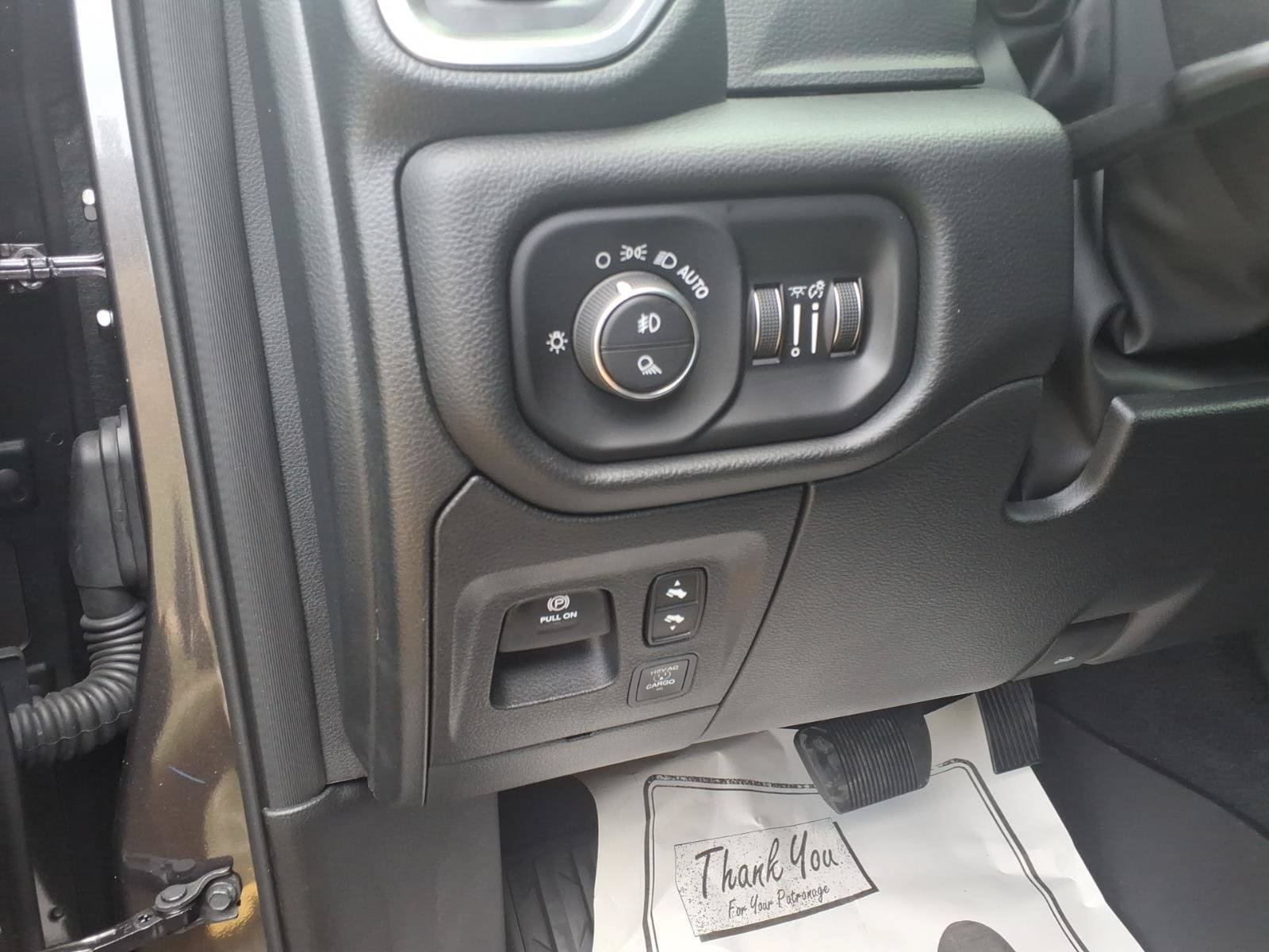 New 2026 RAM 1500 Laramie w/ Chrome Appearance Group AWD/4WD image 19