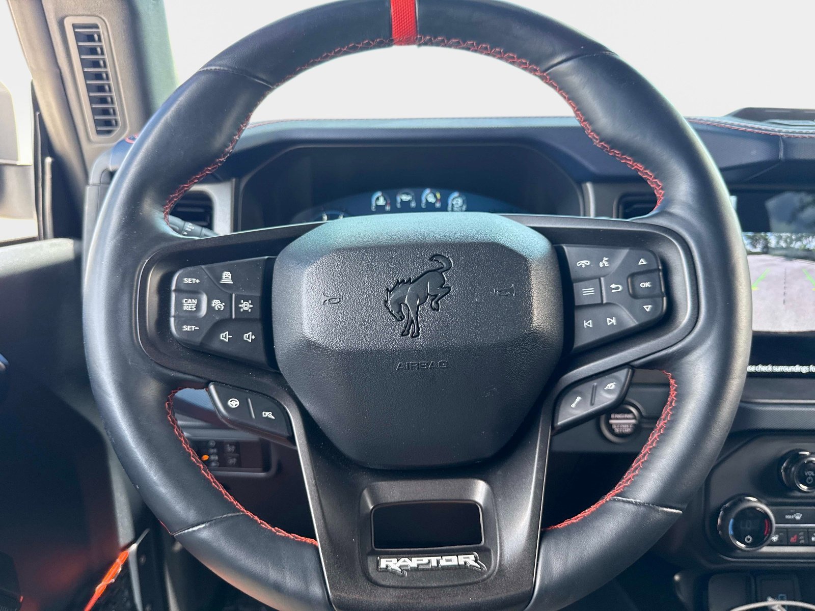 Used 2024 Ford Bronco Raptor AWD/4WD image 25