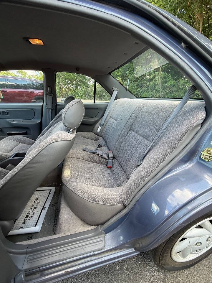 Used 1999 Nissan Sentra XE FWD image 12