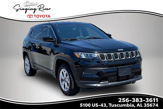 Used 2025 Jeep Compass Sport w/ Mopar Graphics Package AWD/4WD image 1