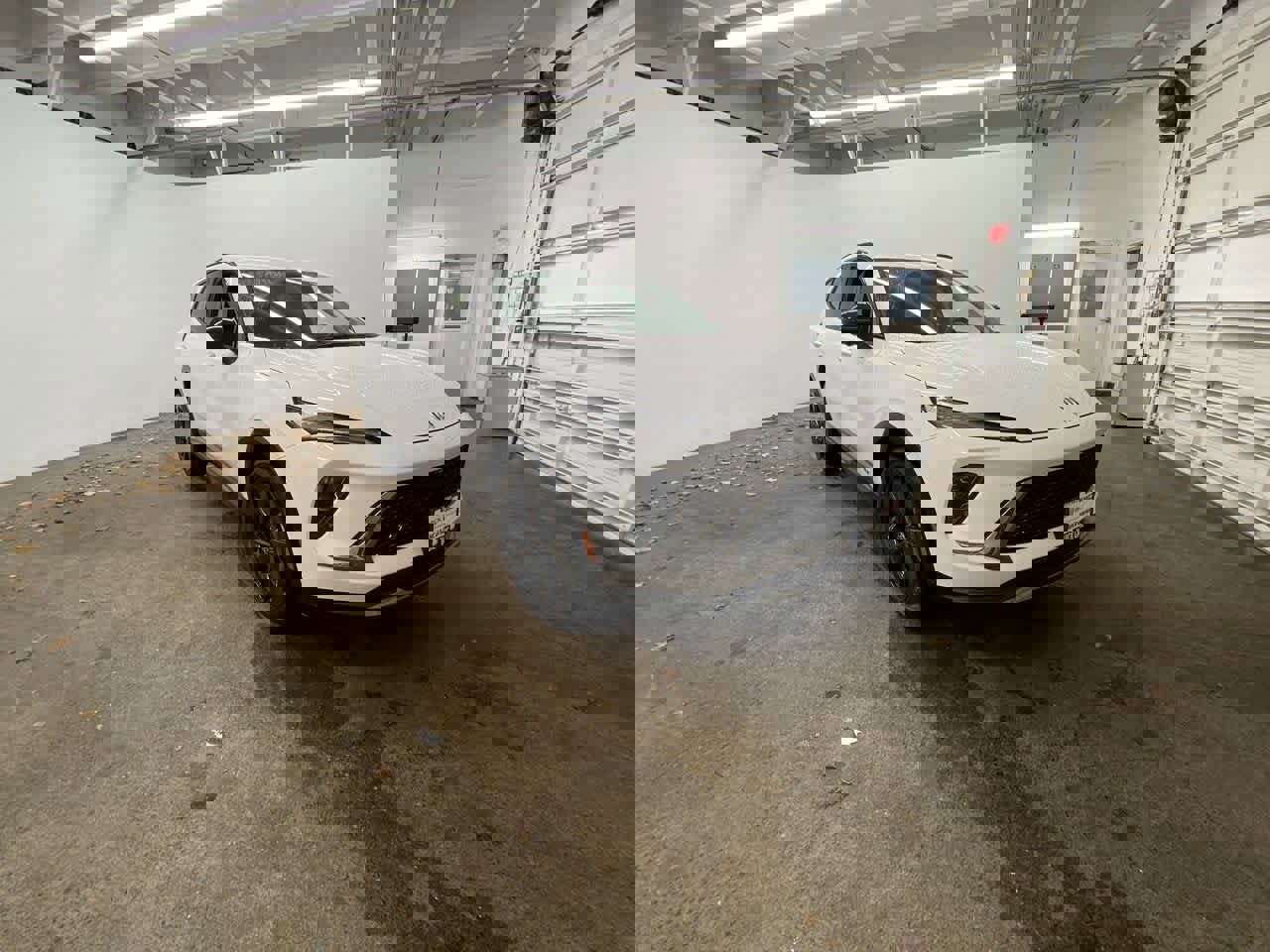 Used 2025 Buick Envision Sport Touring image 8