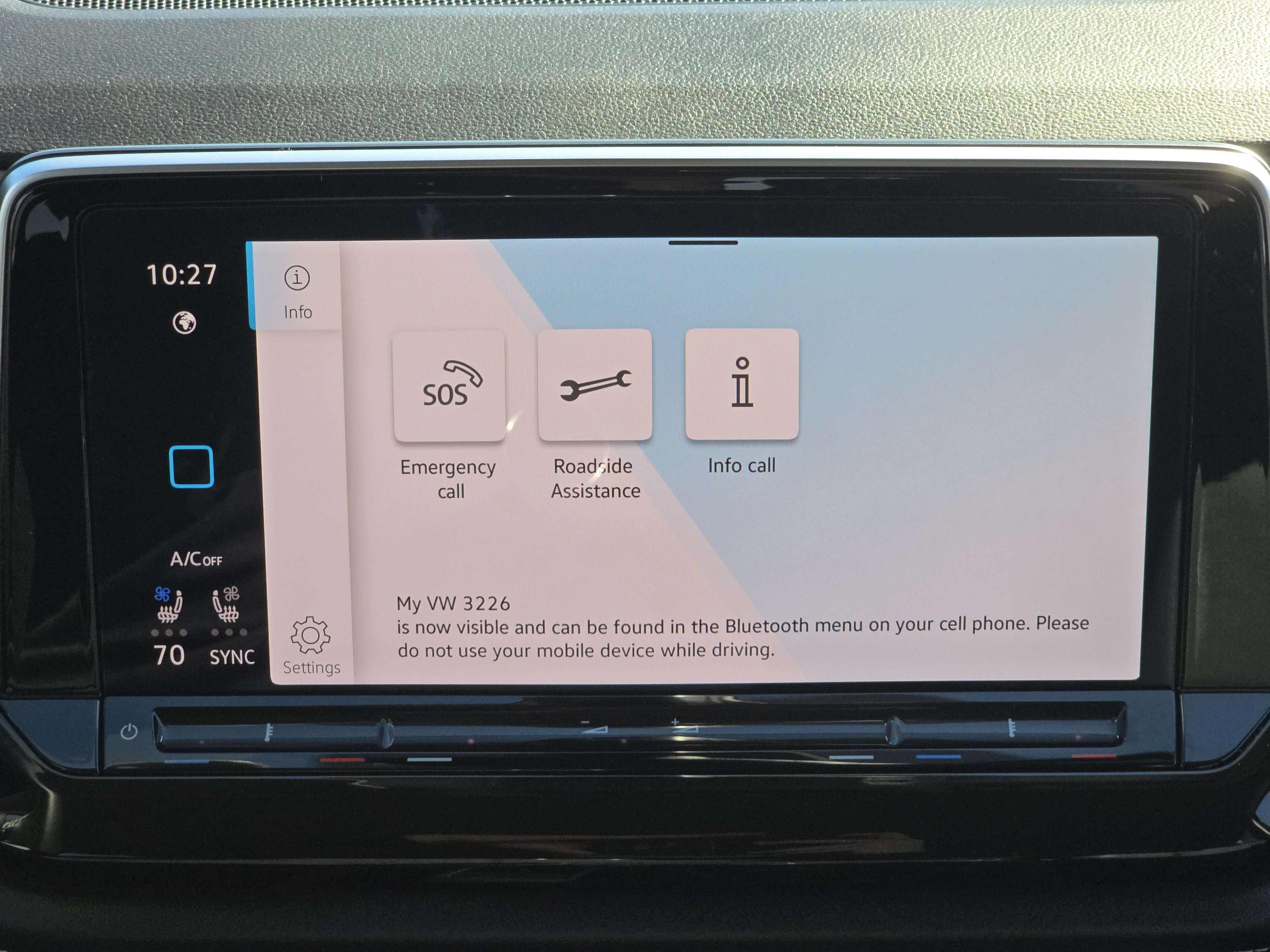 Certified 2025 Volkswagen Atlas SE AWD/4WD image 11