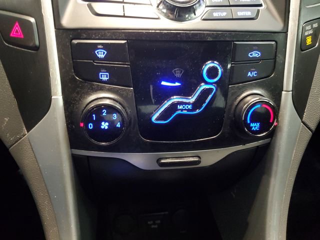 Used 2011 Hyundai Sonata SE w/ Navigation & Sunroof Pkg 4 image 20