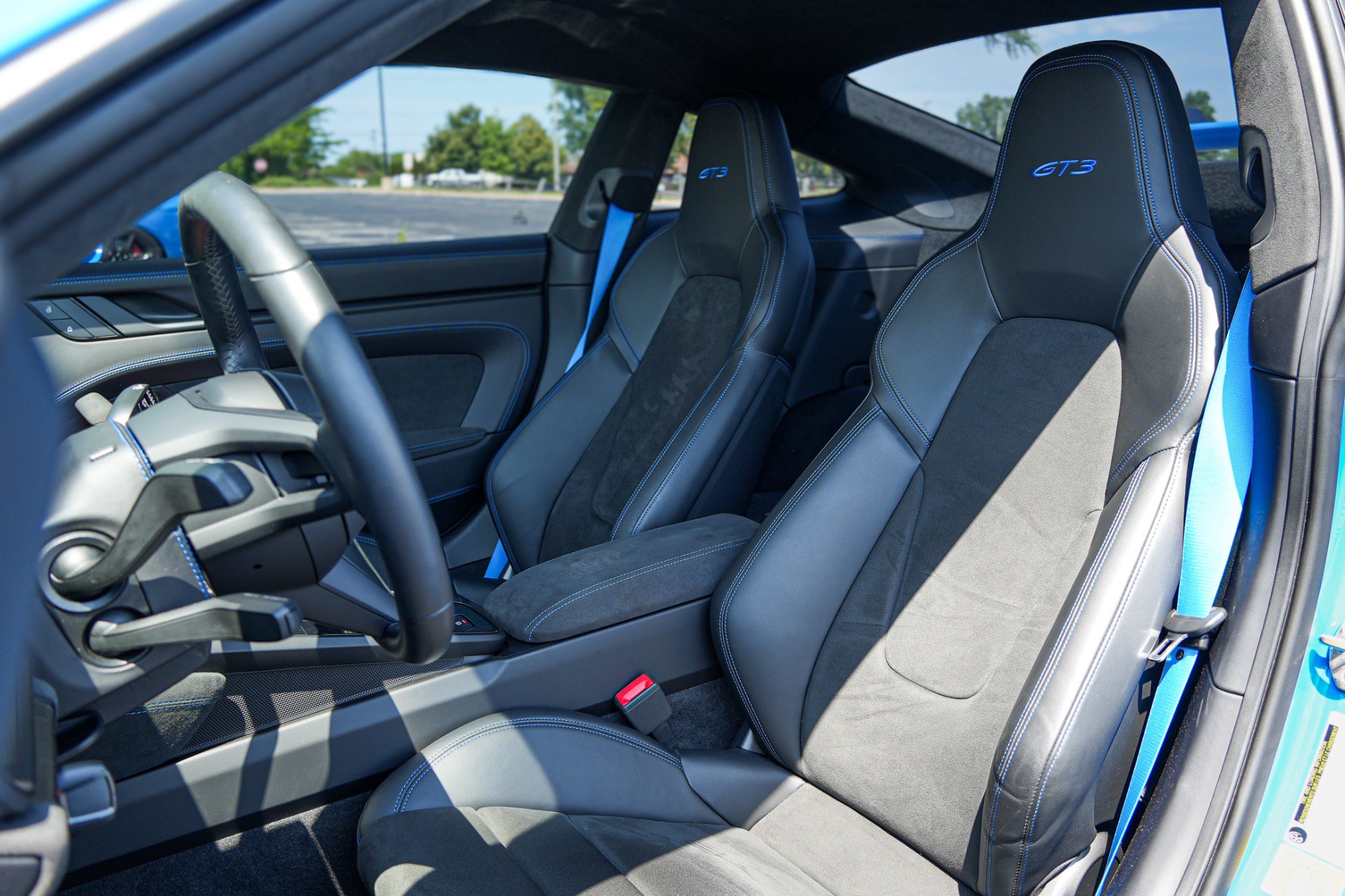 Used 2022 Porsche 911 GT3 RWD image 17
