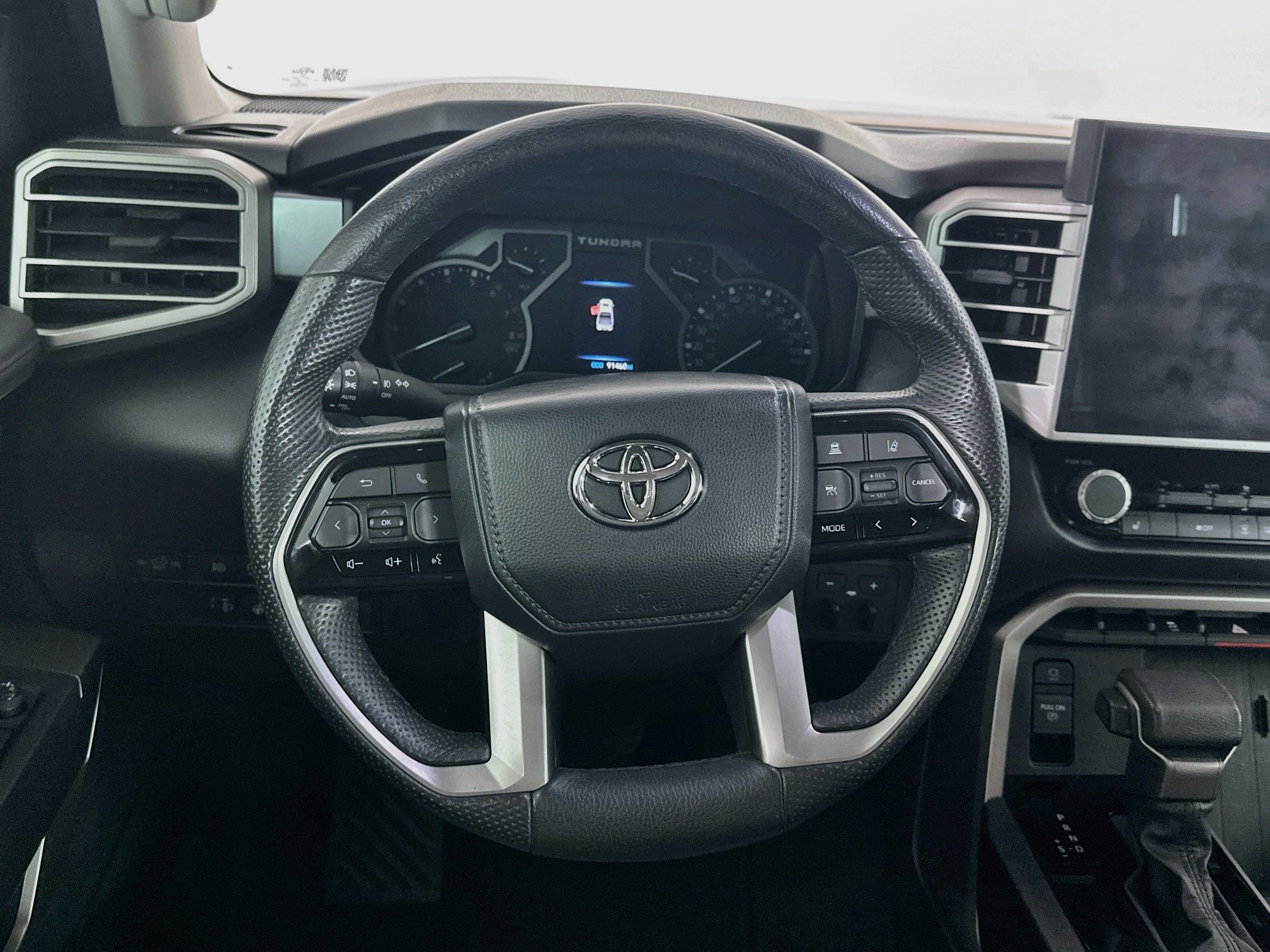 Used 2022 Toyota Tundra SR5 w/ SR5 Premium Package AWD/4WD image 18
