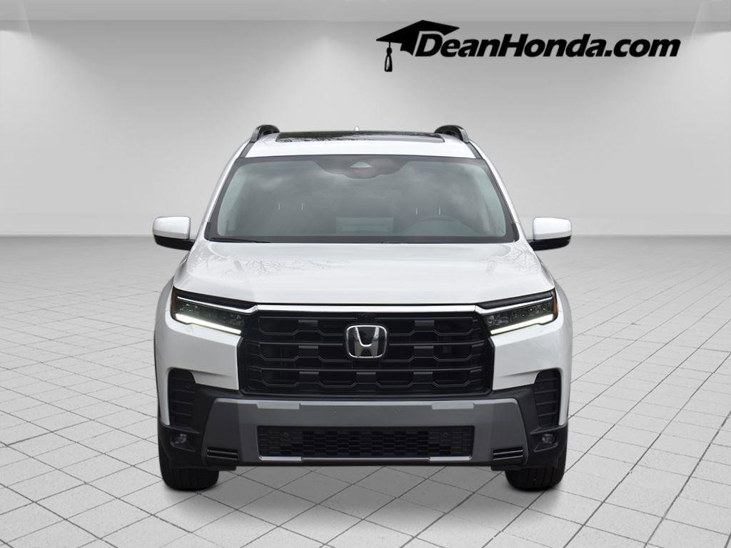 New 2026 Honda Pilot Touring image 8