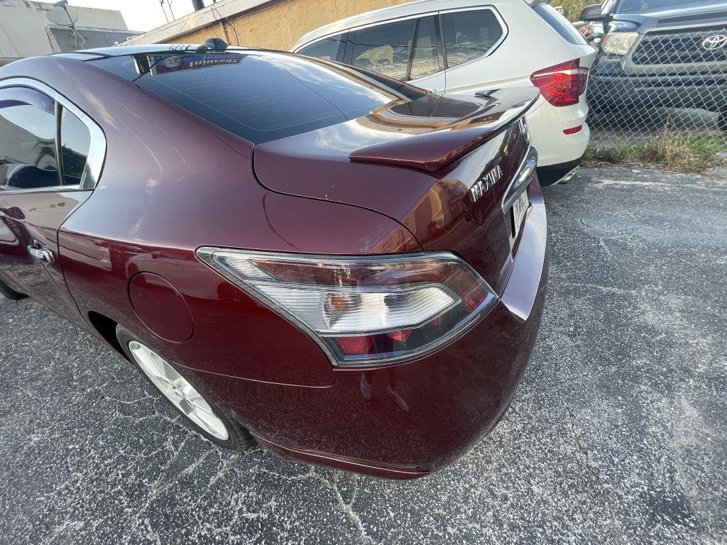 Used 2013 Nissan Maxima 3.5 SV w/ Premium Pkg FWD image 12