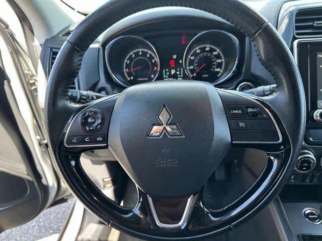 Used 2024 Mitsubishi Outlander Sport SE AWD/4WD image 13