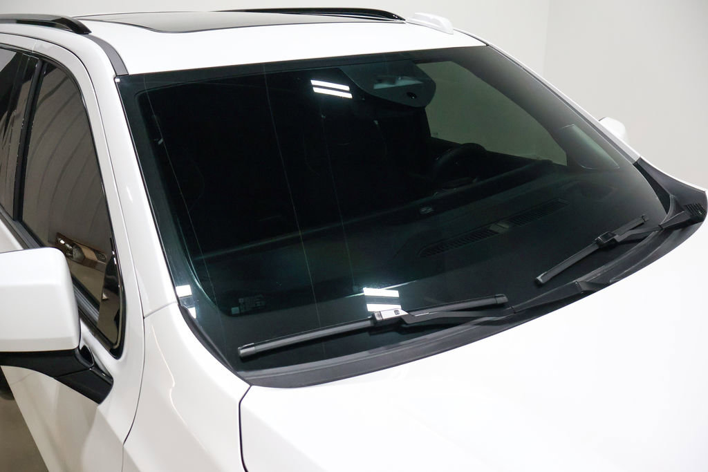 Used 2025 Cadillac Escalade V w/ LPO, Floor Liner Package image 72