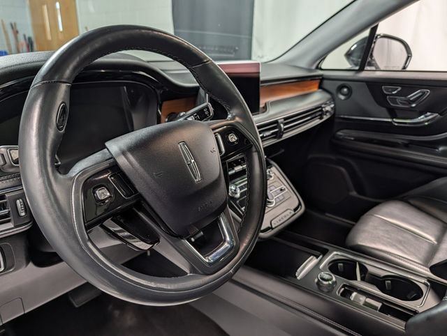 Used 2021 Lincoln Corsair Reserve w/ Equipment Group 201A AWD/4WD image 16