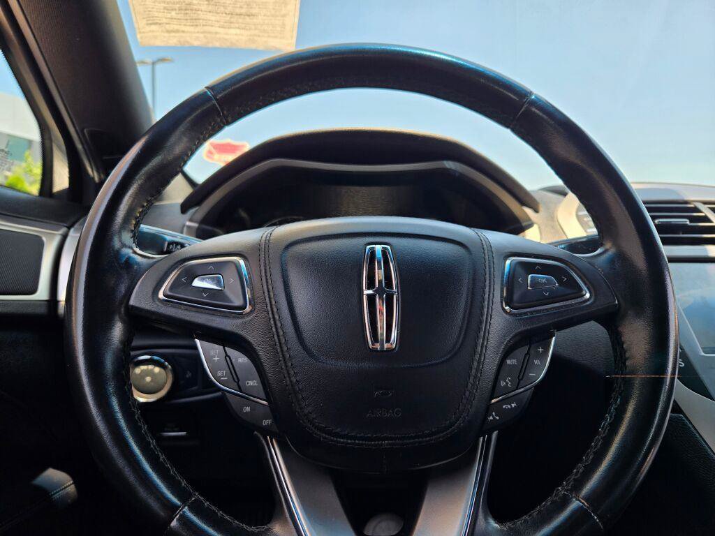 Used 2019 Lincoln MKZ Premiere FWD image 29