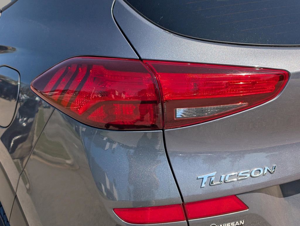 Used 2021 Hyundai Tucson SE w/ Cargo Package image 13