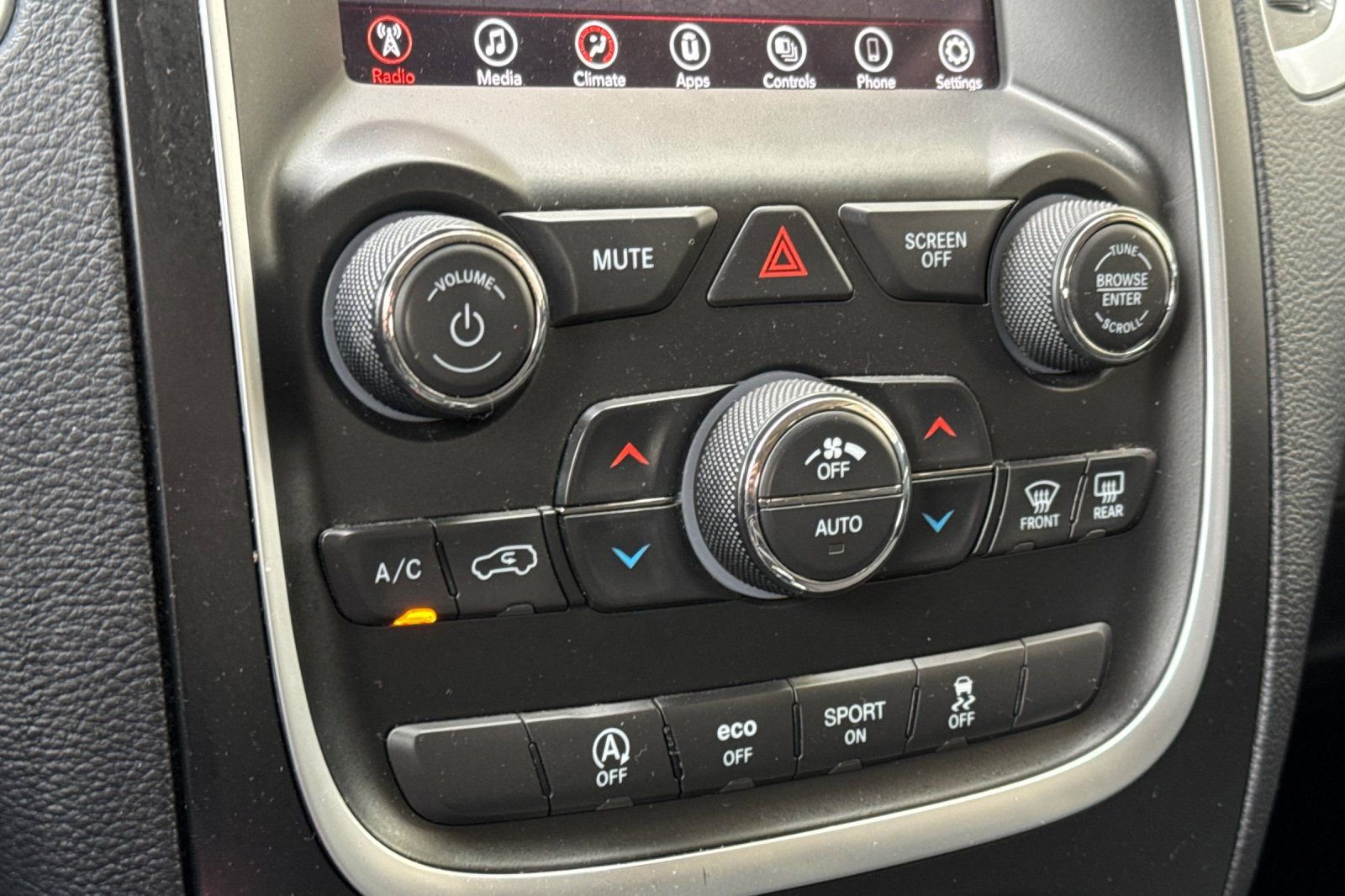 Used 2020 Dodge Durango SXT w/ Trailer Tow Group IV image 20