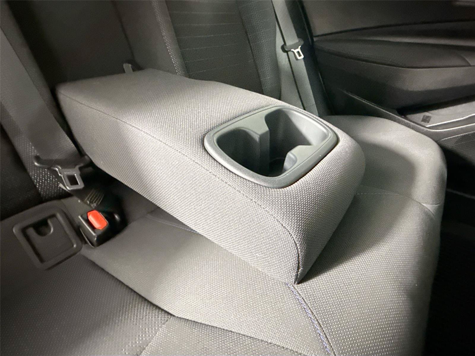 Certified 2020 Toyota Corolla SE FWD image 33