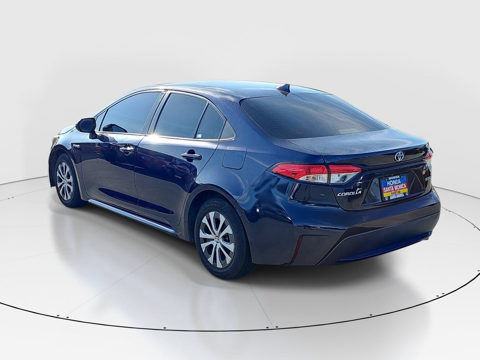 Used 2021 Toyota Corolla LE FWD image 7