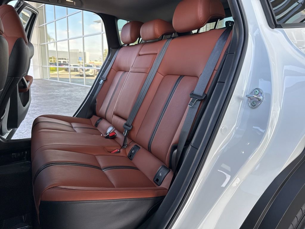 Used 2025 MAZDA CX-50 AWD 2.5 Turbo w/ Premium Pkg image 14