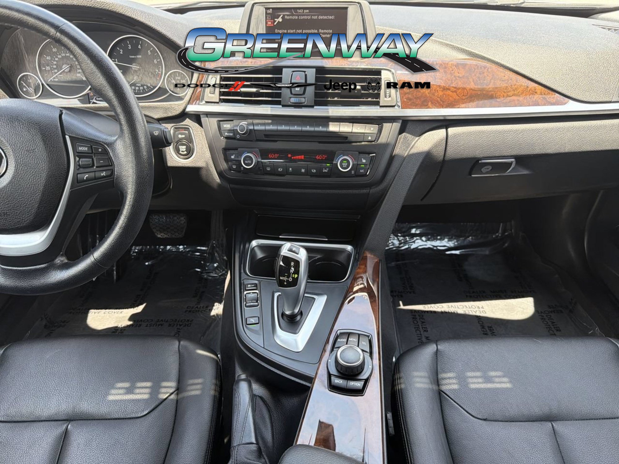 Used 2015 BMW 328i xDrive Sedan AWD/4WD image 10