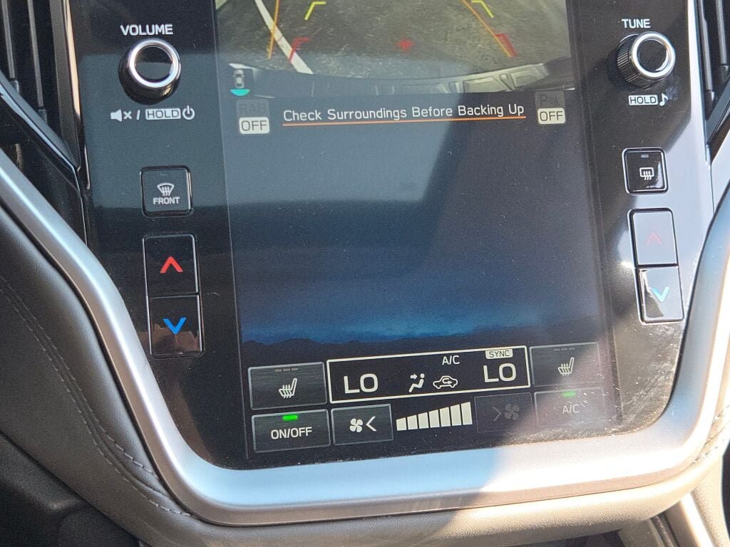 Certified 2024 Subaru Outback Onyx Edition XT AWD/4WD image 27