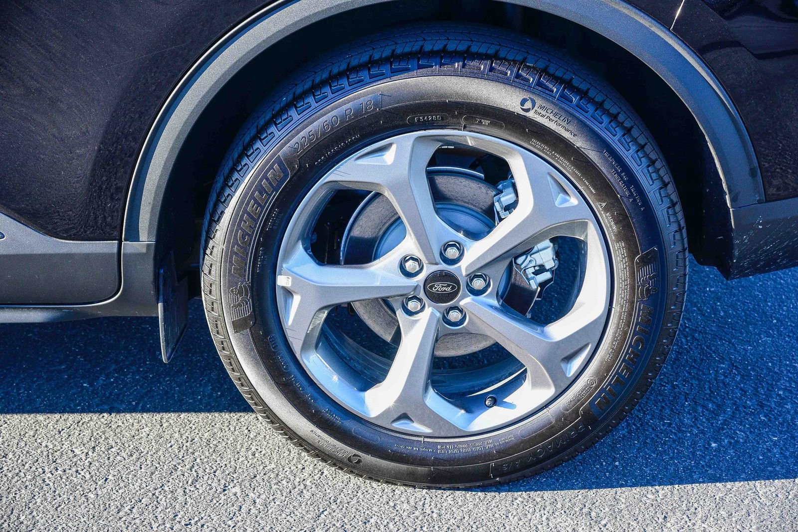 Used 2025 Ford Escape ST-Line w/ Equipment Group 301A image 8