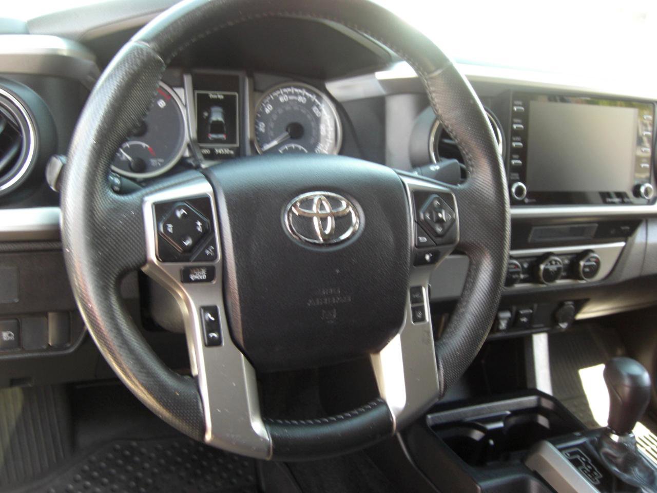 Used 2022 Toyota Tacoma SR5 image 12