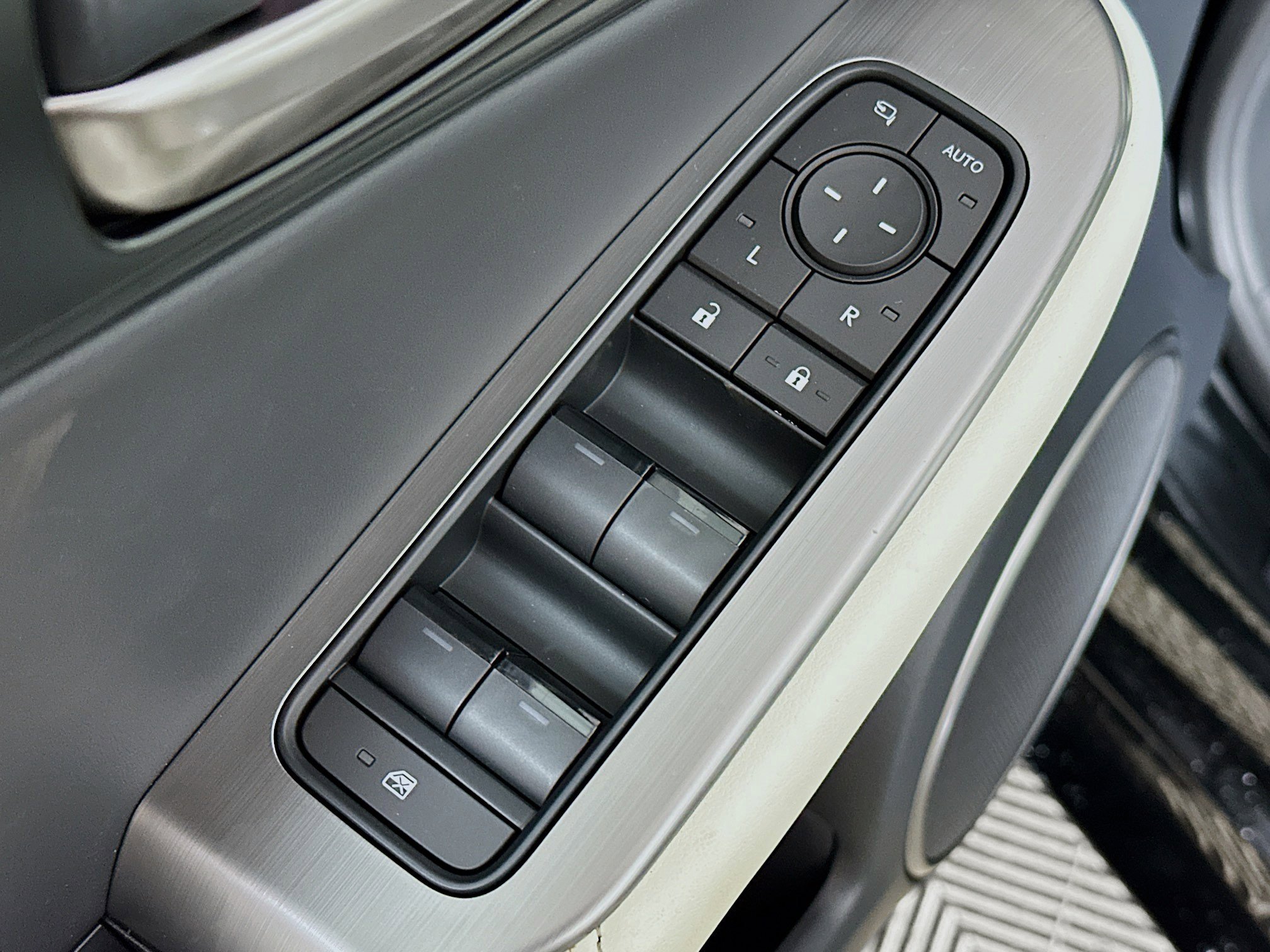 New 2026 Lexus IS 350 F Sport w/ Technology Package AWD/4WD image 17