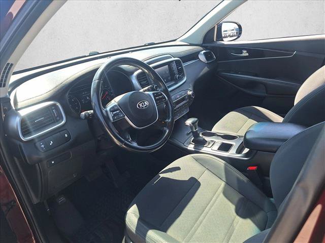 Used 2020 Kia Sorento S FWD image 9