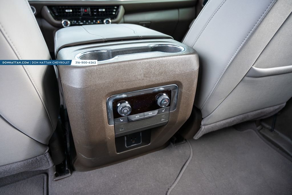 Used 2025 Chevrolet Tahoe LT w/ Comfort Package image 23