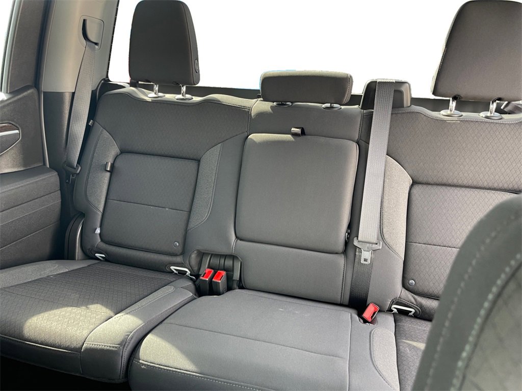 New 2026 GMC Sierra 1500 Elevation w/ LPO, Elevation Black Package image 13