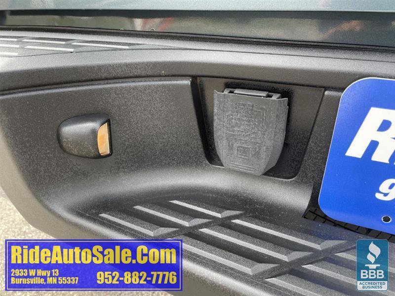 Used 2011 Chevrolet Silverado 1500 LT w/ All-Star Edition RWD image 26