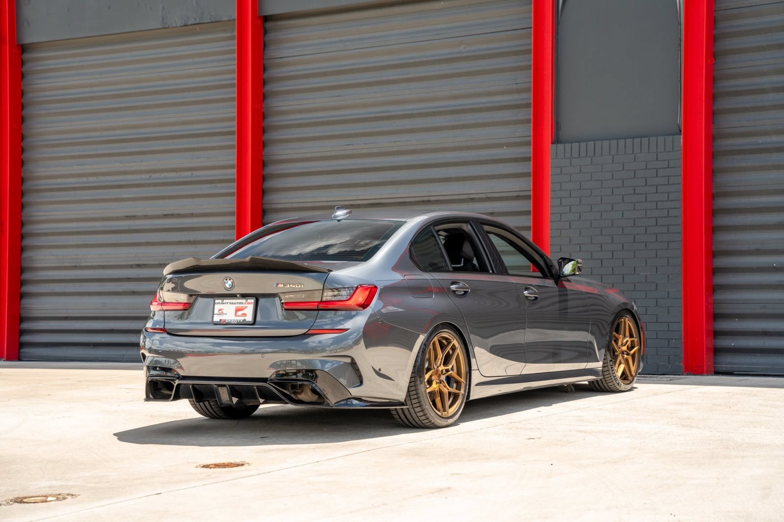 Used 2020 BMW M340i RWD image 11