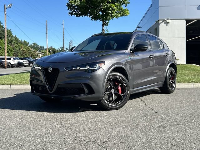 Used 2024 Alfa Romeo Stelvio Quadrifoglio for Sale - Kelley Blue Book