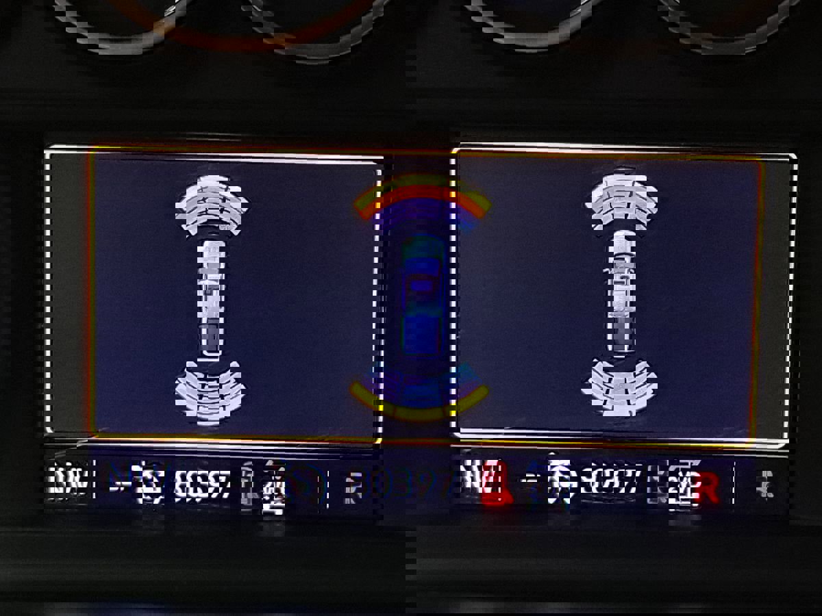 Used 2019 Chevrolet Silverado 1500 RST image 13