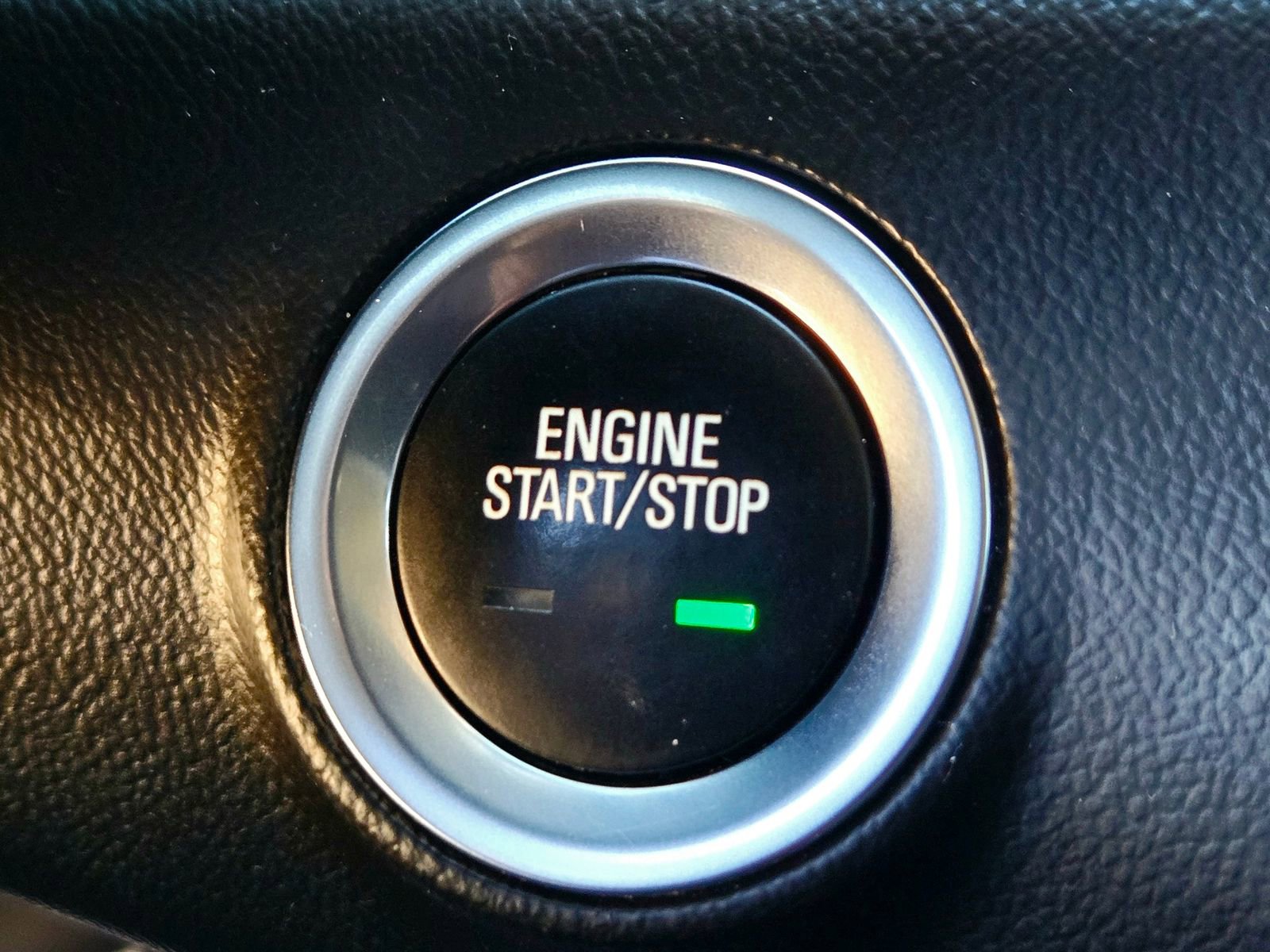 Used 2023 GMC Terrain SLT image 20