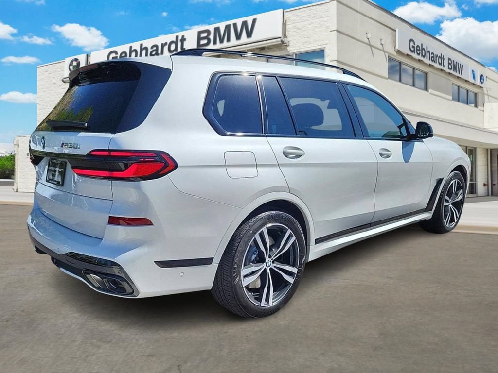 Certified 2025 BMW X7 M60i AWD/4WD image 7