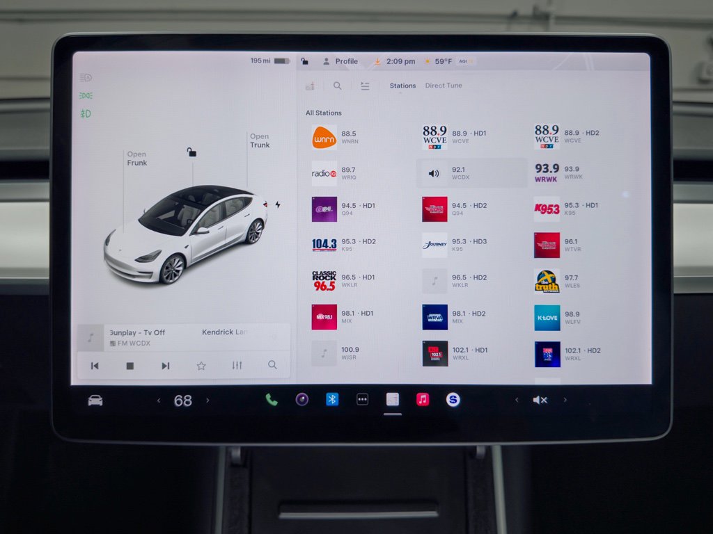 Used 2018 Tesla Model 3 Long Range image 11