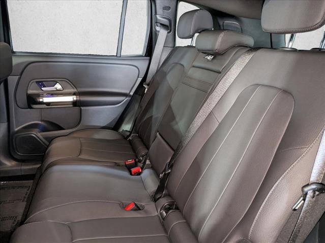 Certified 2025 Mercedes-Benz GLB 250 image 19