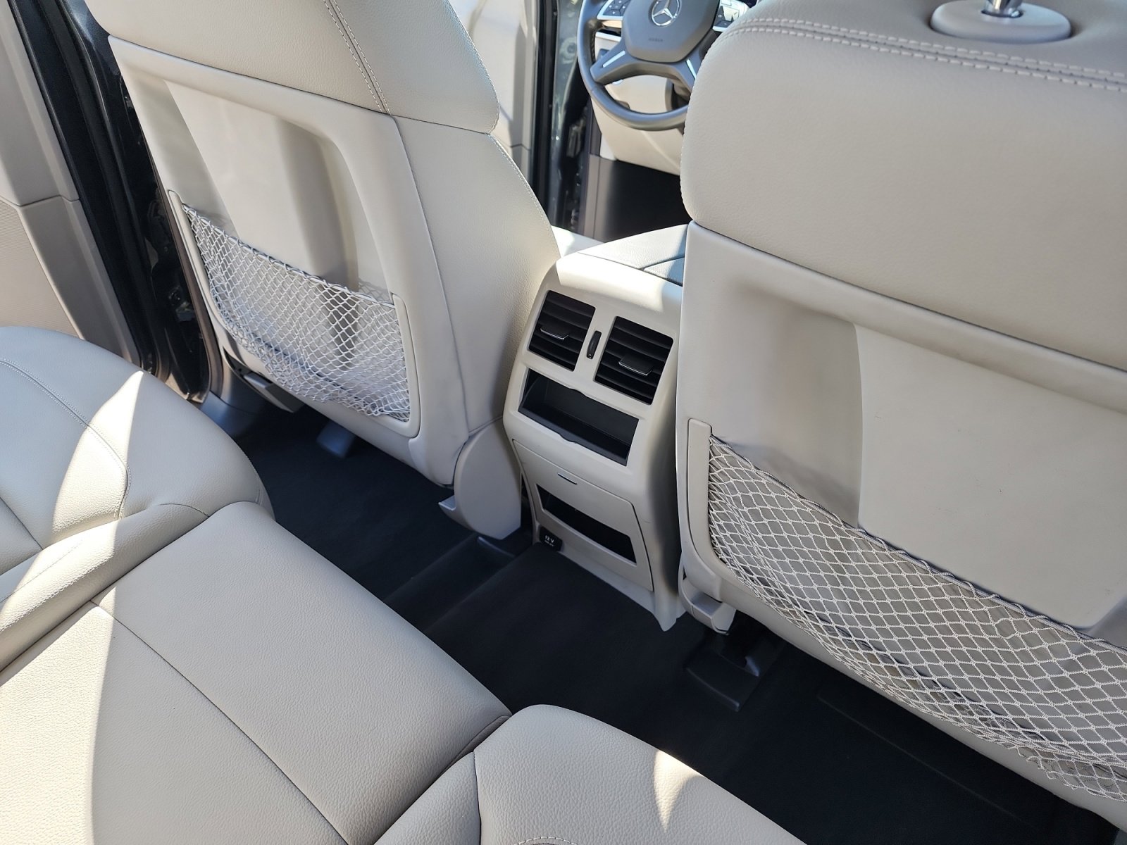 Used 2012 Mercedes-Benz ML 350 4MATIC image 32