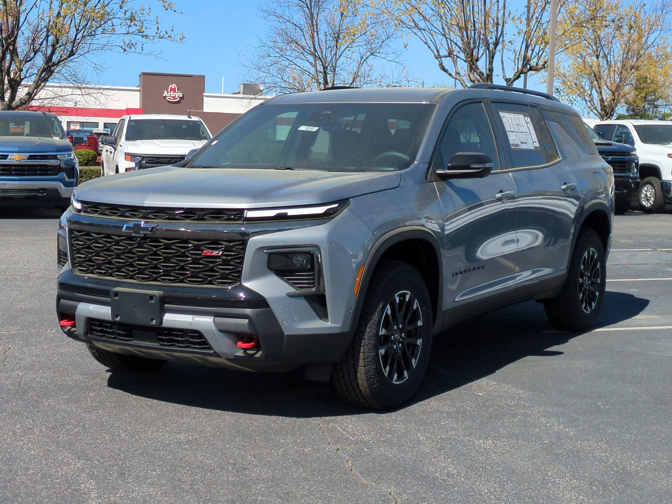 New 2026 Chevrolet Traverse Z71 w/ Enhanced Driving Package AWD/4WD image 5